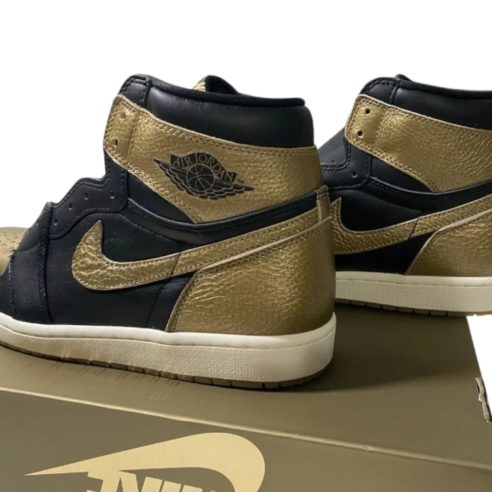 Jordan 1 Retro High OG Sneakers Black/Metallic Gold-Sail (DZ5485 071) 10.5